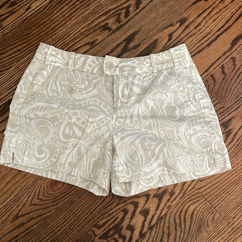 Banana Republic Tan and White print Martin Shorts Size 2